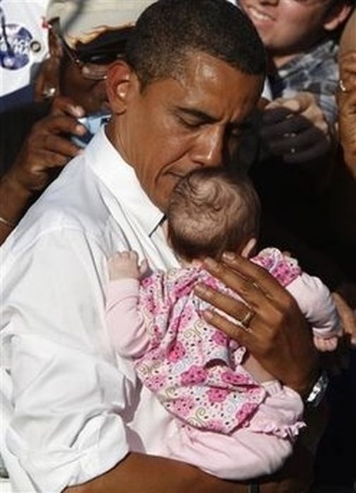 Obama with Babies (50 pics)