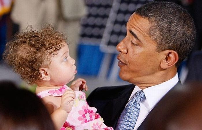 Obama with Babies (50 pics)