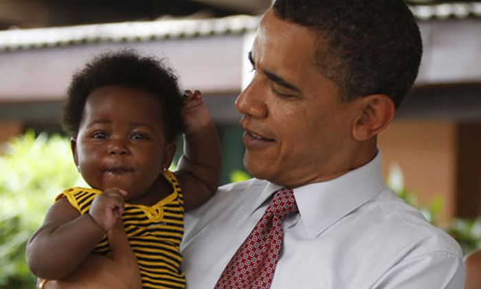 Obama with Babies (50 pics)