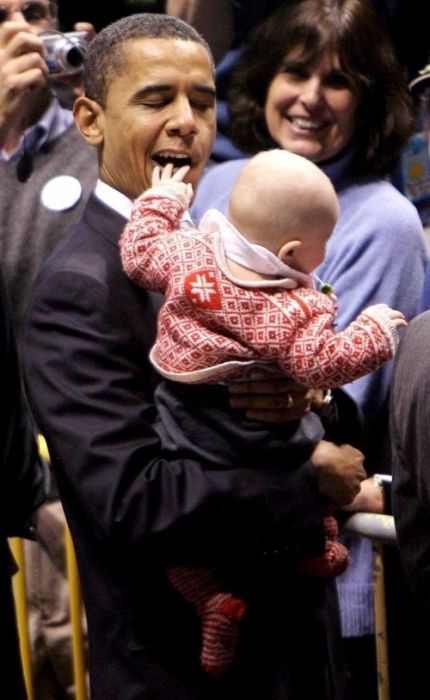 Obama with Babies (50 pics)