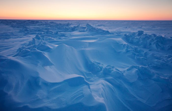 Arctic Ice Station (22 pics)