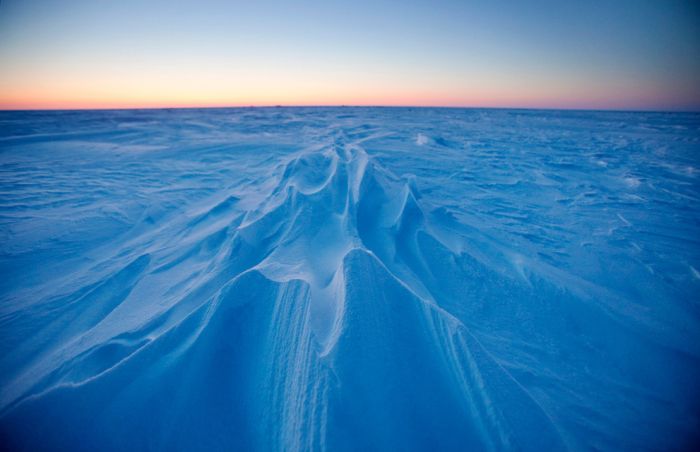 Arctic Ice Station (22 pics)