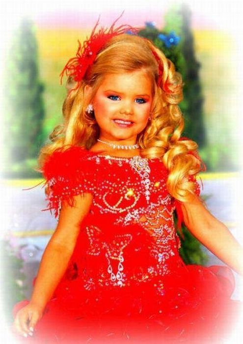 5 Year Old Barbie (22 pics)