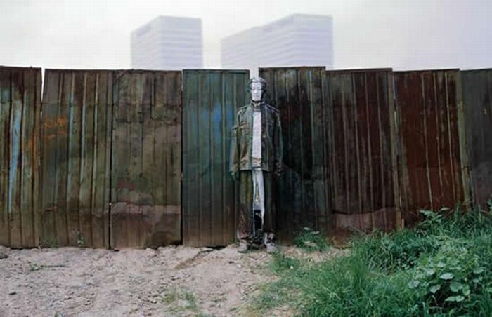 Awesome Invisible Art By Liu Bolin (61 pics)