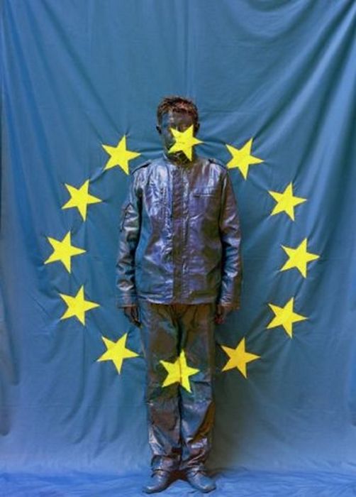 Awesome Invisible Art By Liu Bolin (61 pics)