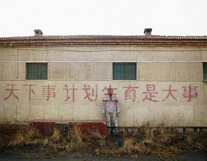 Awesome Invisible Art By Liu Bolin (61 pics)