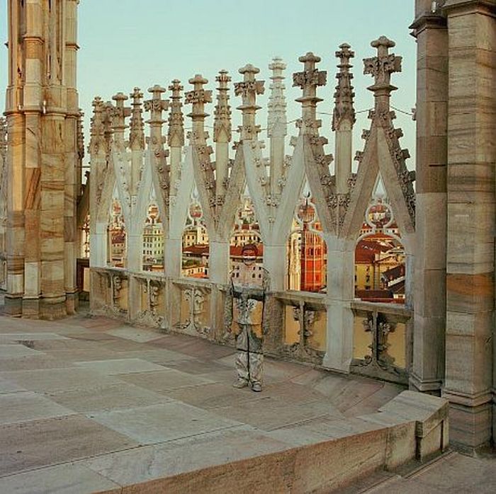 Awesome Invisible Art By Liu Bolin (61 pics)