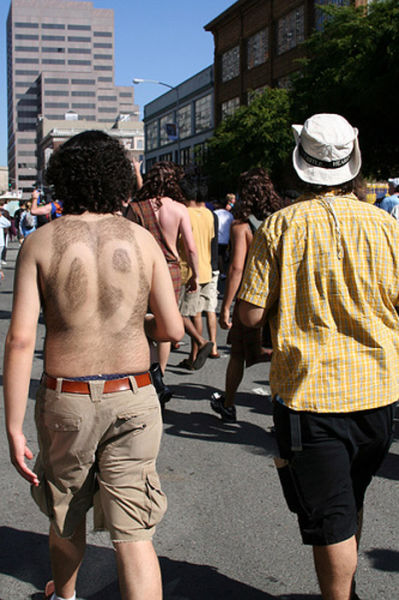 Back Hair Art (15 pics)