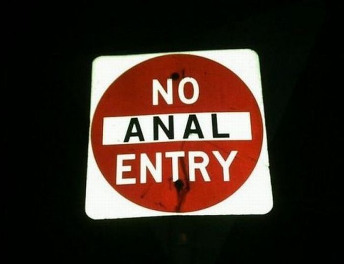 WTF Signs (20 pics)