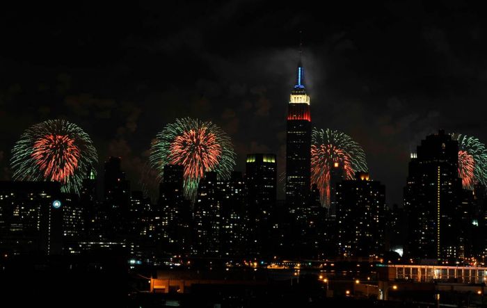 July the Fourth: Fireworks (18 pics)