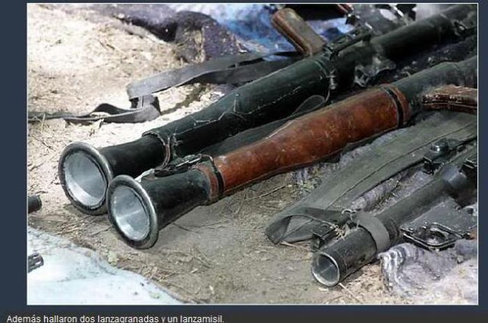 Weapons of a Mexican Drug Cartel (28 pics)