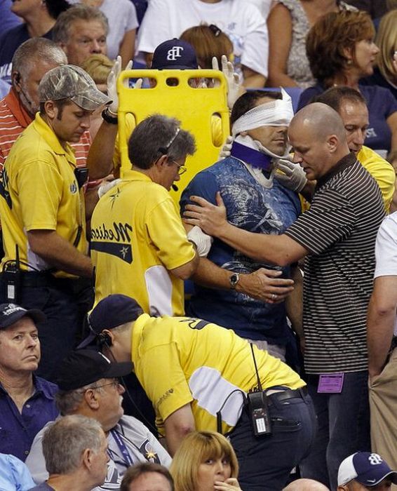 Baseball Hurts (21 pics)