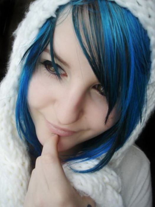 Cute Emo Girls (120 pics)