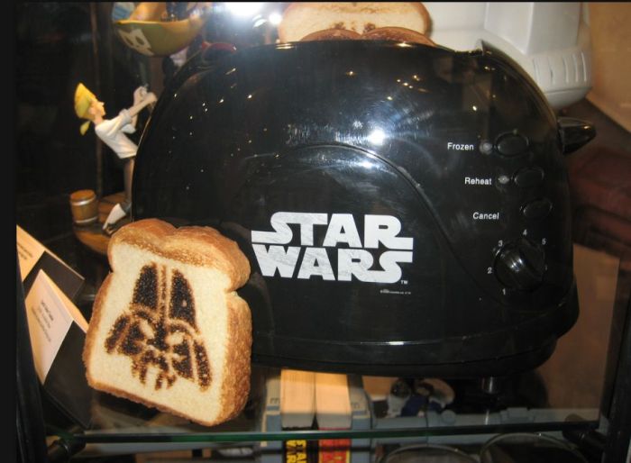 Star Wars Toast (10 pics)