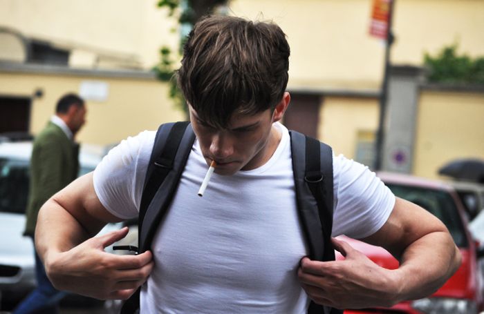 Boys on the Streets of Milan (14 pics)