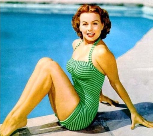 Bikinis From 1940-50's (52 pics)