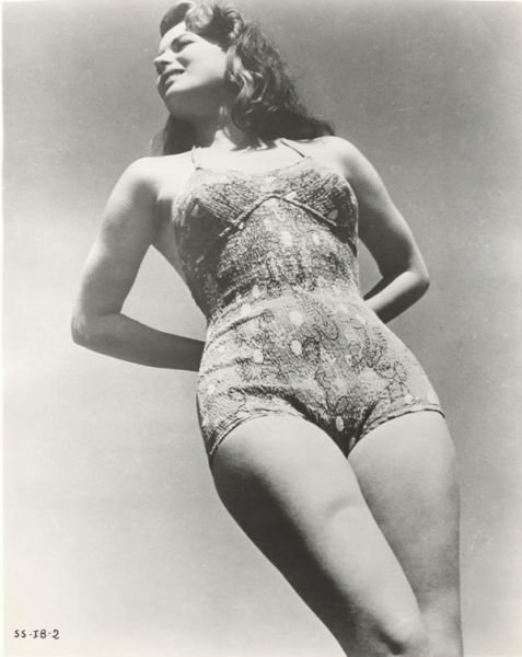 Bikinis From 1940-50's (52 pics)