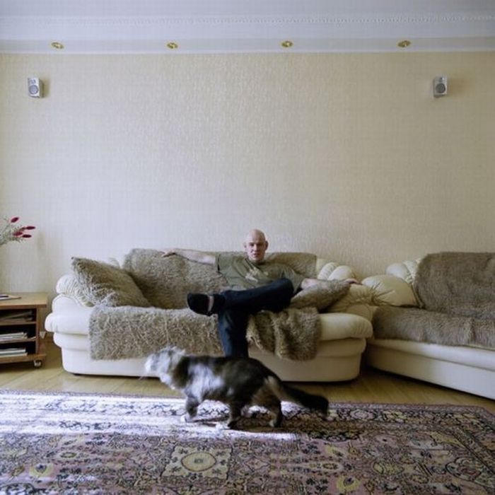 This is How Our TVs See Us (19 pics)