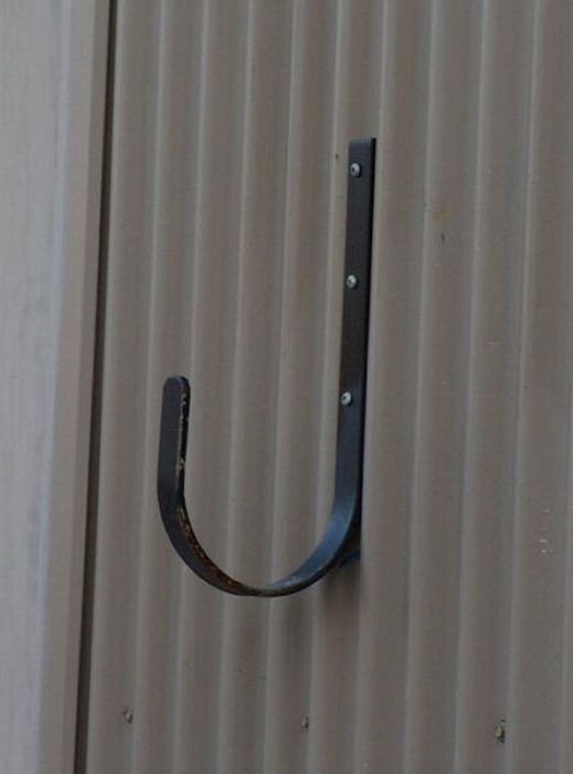 Accidental Alphabetical Letters (26 pics)