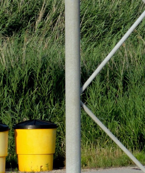Accidental Alphabetical Letters (26 pics)