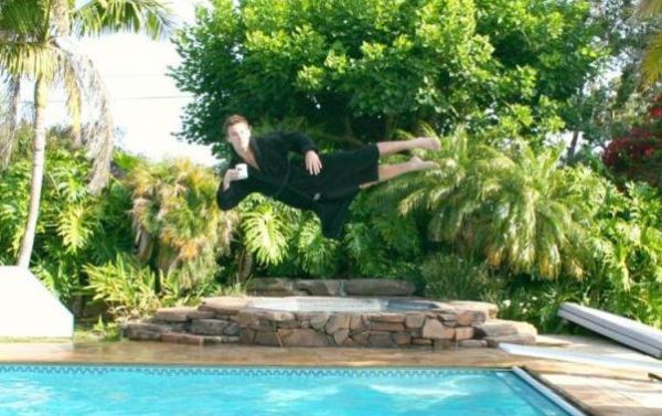 Funny Photos of Mid-Air Poses Above the Pool (49 pics)