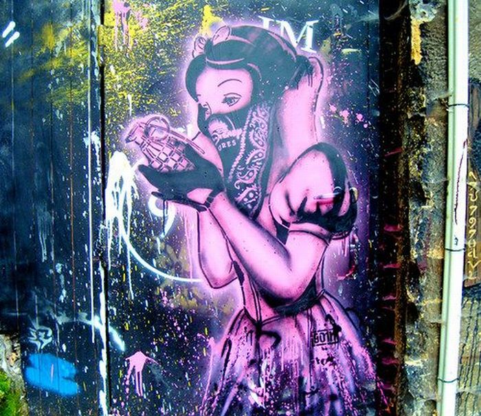 Acid Picdump (90 pics)