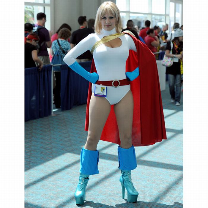 People in Cosplay Costumes (32 pics)