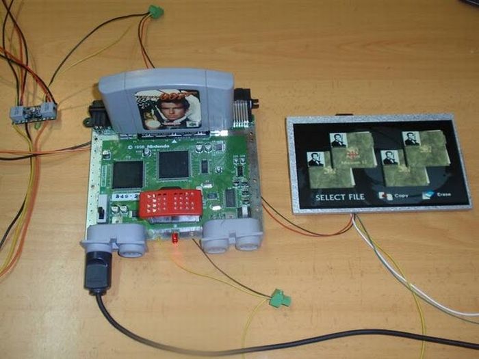 Handheld Console Made Out of an old N64 (75 pics)