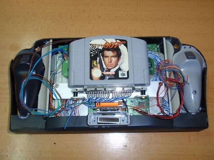 Handheld Console Made Out of an old N64 (75 pics)