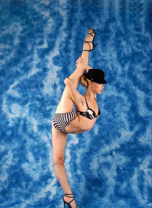 Zlata: The World’s Most Flexible Woman (73 pics)