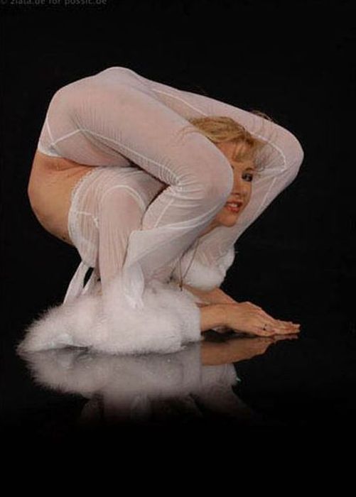 Zlata: The World’s Most Flexible Woman (73 pics)