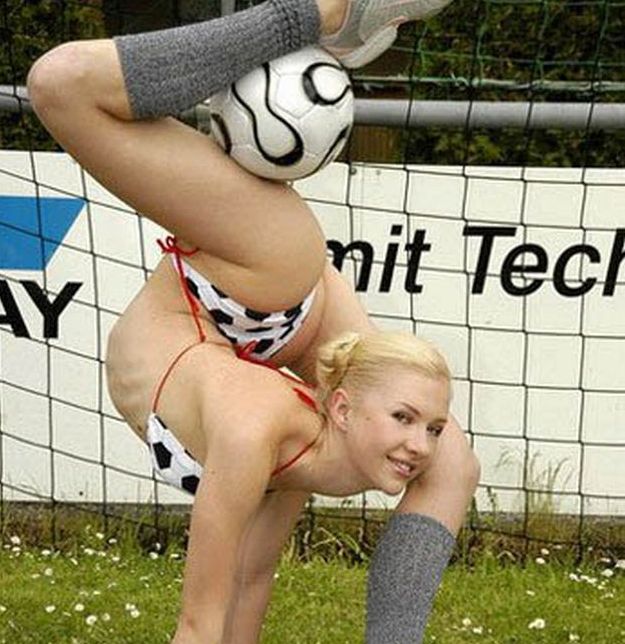 Zlata: The World’s Most Flexible Woman (73 pics)