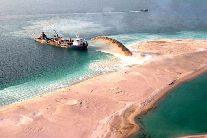 Man Made Islands in Dubai (13 pics)