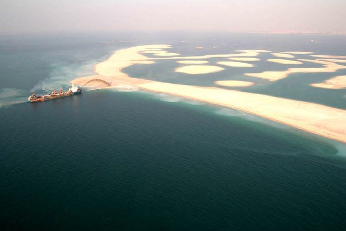 Man Made Islands in Dubai (13 pics)