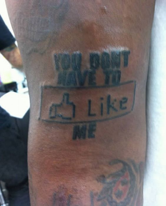 Social Web Tattoos (11 pics)