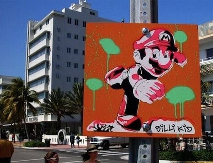 Amazing Super Mario Street Art (20 pics)