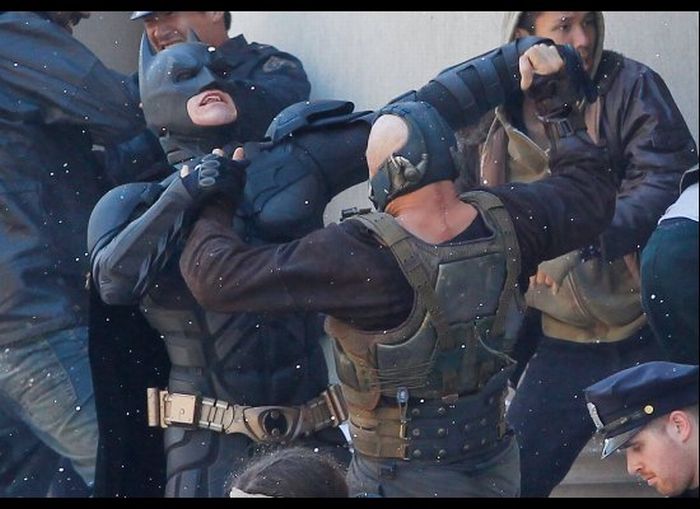 The First Scenes from 'The Dark Knight Rises' (7 pics + 2 video)