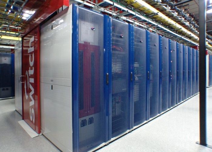 SuperNAP Datacenter (30 pics)