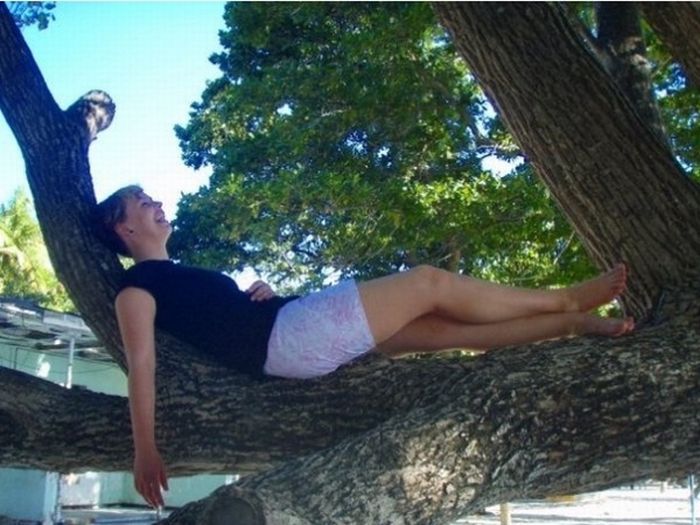 Best Places To Fall Asleep At College (15 pics) Best Places To Fall Asleep At College (15 pics)