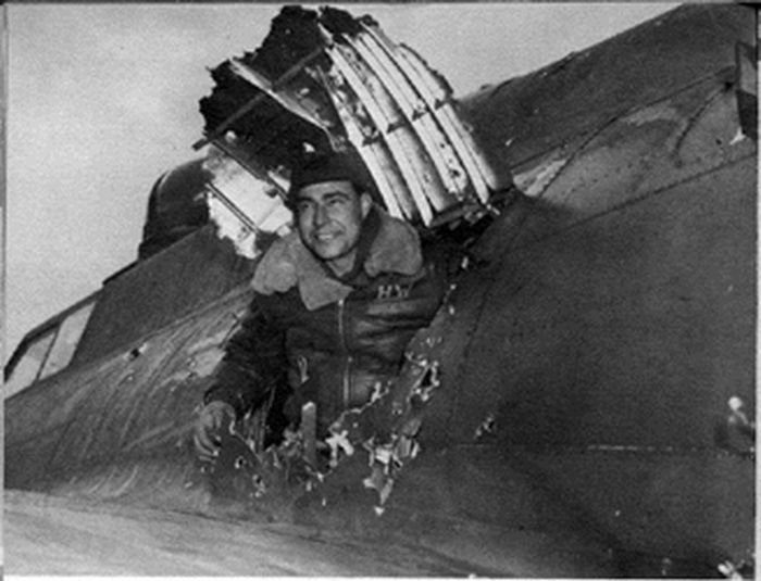 The Most Amazing Landings of Boeing B-17 Flying Fortress (33 pics)