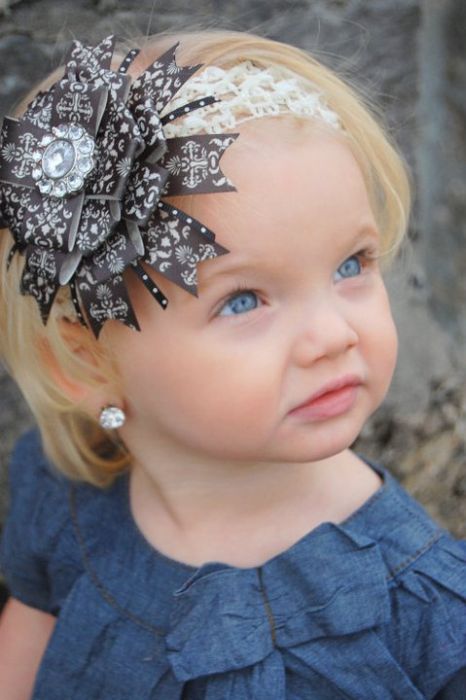 Little Barbie (9 pics)