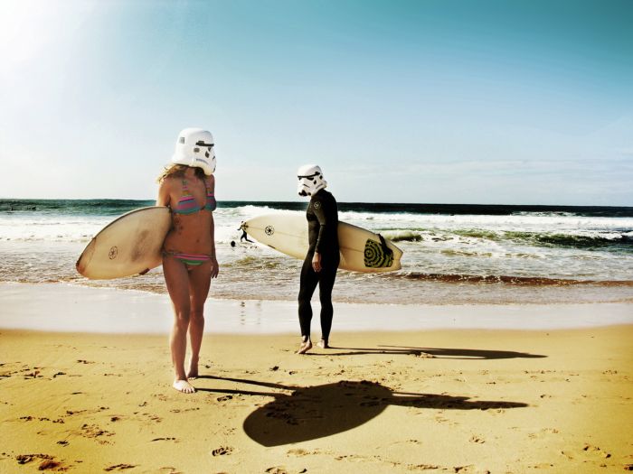 Surfing Trooper (33 pics)