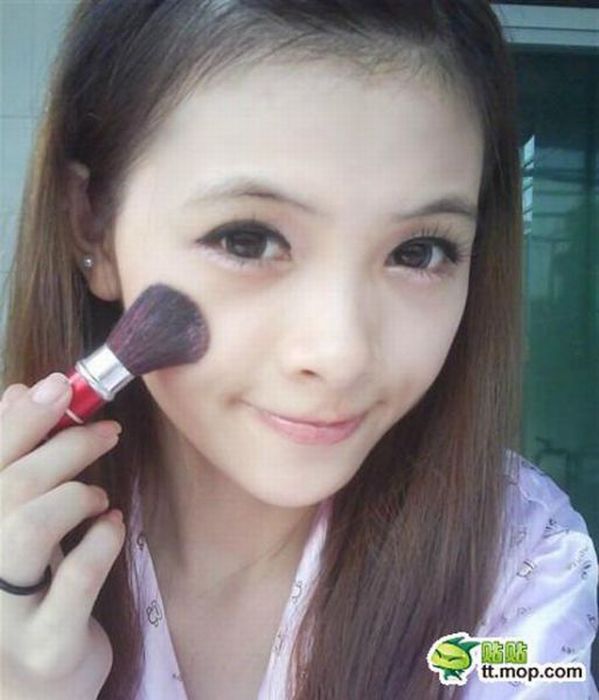 A Young Girl Before and After makeup (60 pics)