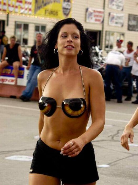 Girls of Sturgis Motorcycle Rally (45 pics)