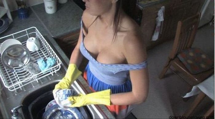 Sexy Girls Cleavage (31 pics)