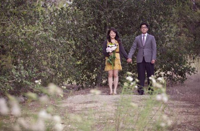 Weird Wedding Photo Session (18 pics)