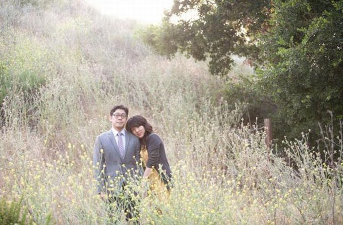 Weird Wedding Photo Session (18 pics)