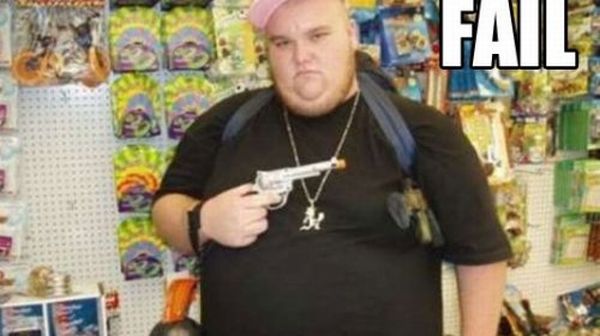 Hilarious Gangsta Fails (15 pics)