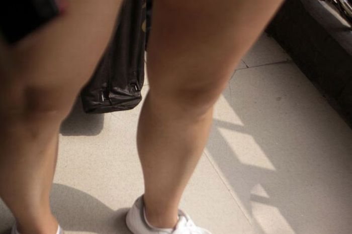 Man Busted While Taking Upskirt Video (10 pics)