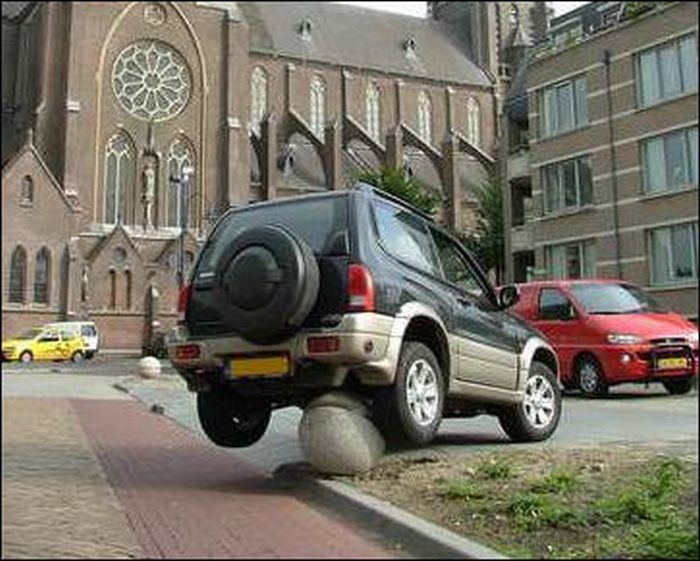 Epic Parking Fails (26 pics)